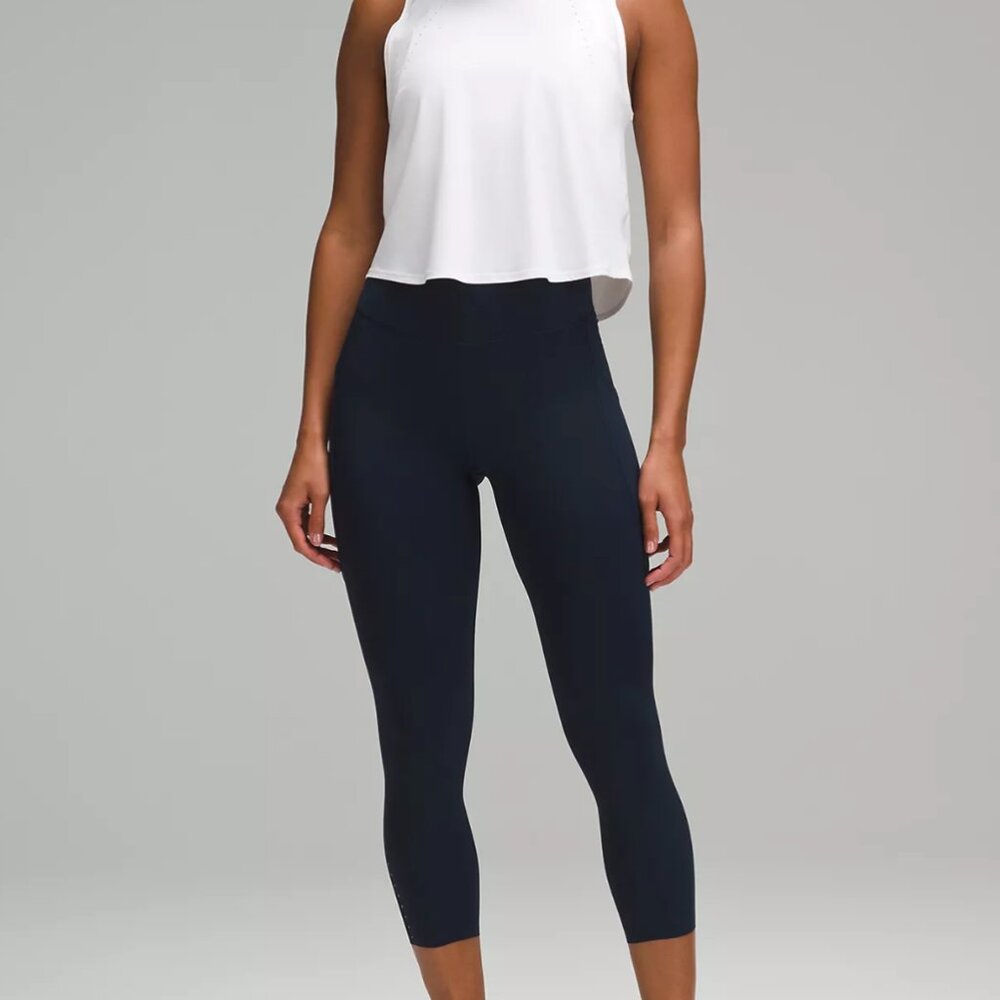 Lululemon Fast and Free High Rise Tight Leggings 23” Pockets True Navy, Size 4